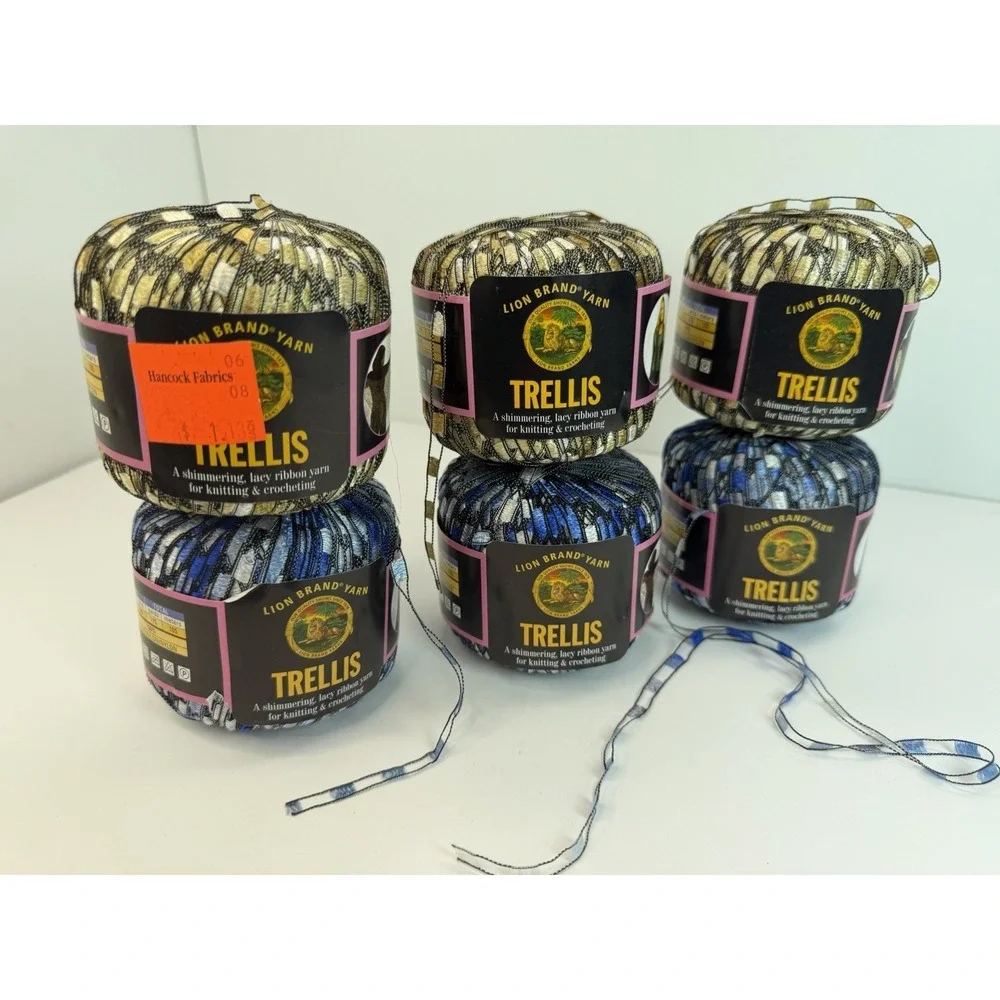 Lion Brand Trellis Shimmering Lacy Knitting Ribbons Yarn Ocean & Champagne